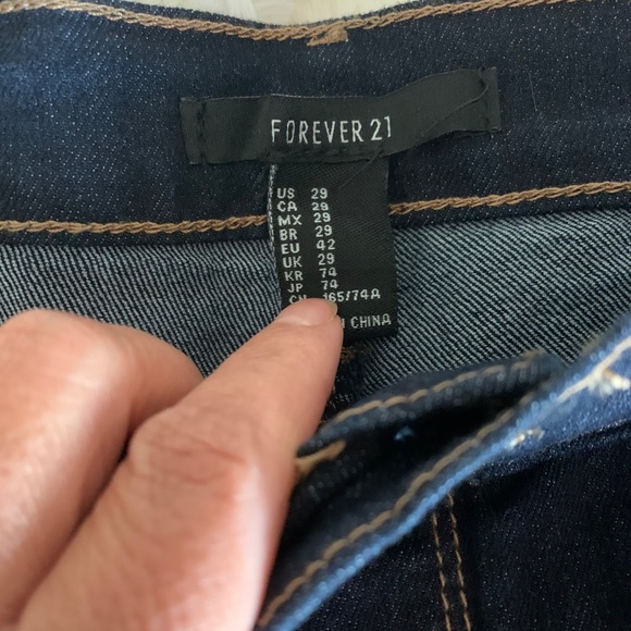 NWOT women’s Jeans - Picture 2 of 2
